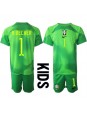 Brazílie Alisson Becker #1 Brankářské Venkovní dres pro děti MS 2022 Krátký Rukáv (+ trenýrky)